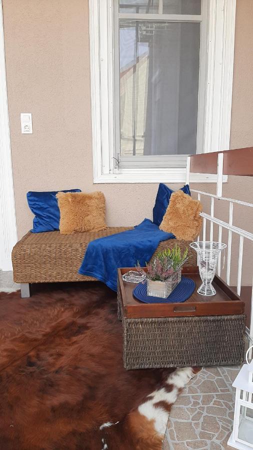Glamour Apartman Gyula Buitenkant foto