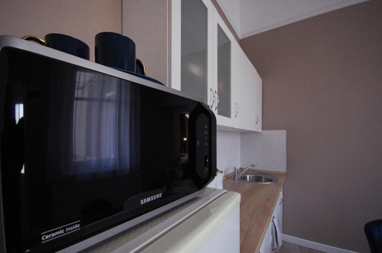 Glamour Apartman Gyula Buitenkant foto