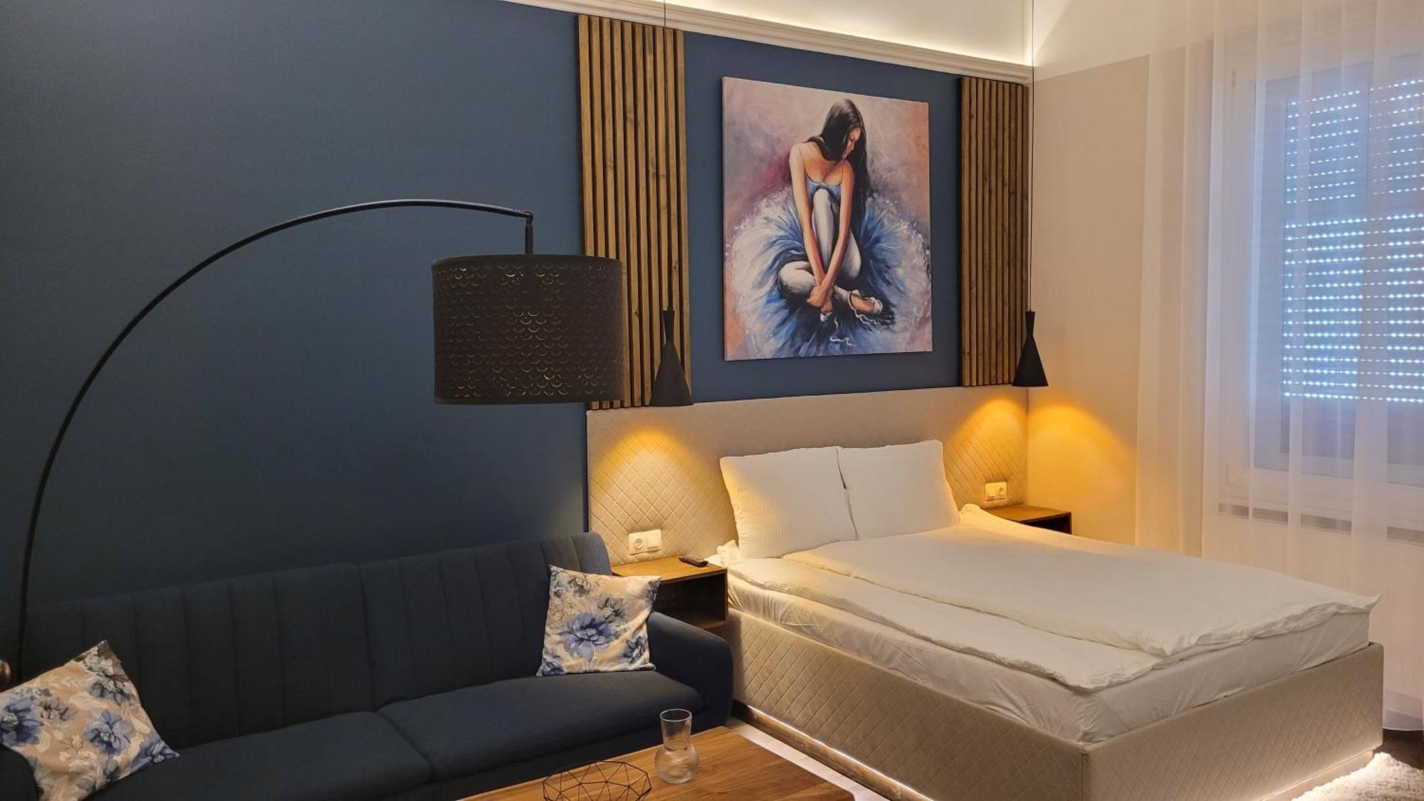 Glamour Apartman Gyula Buitenkant foto
